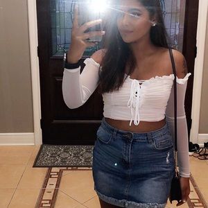 FASHION NOVA CROP TOP